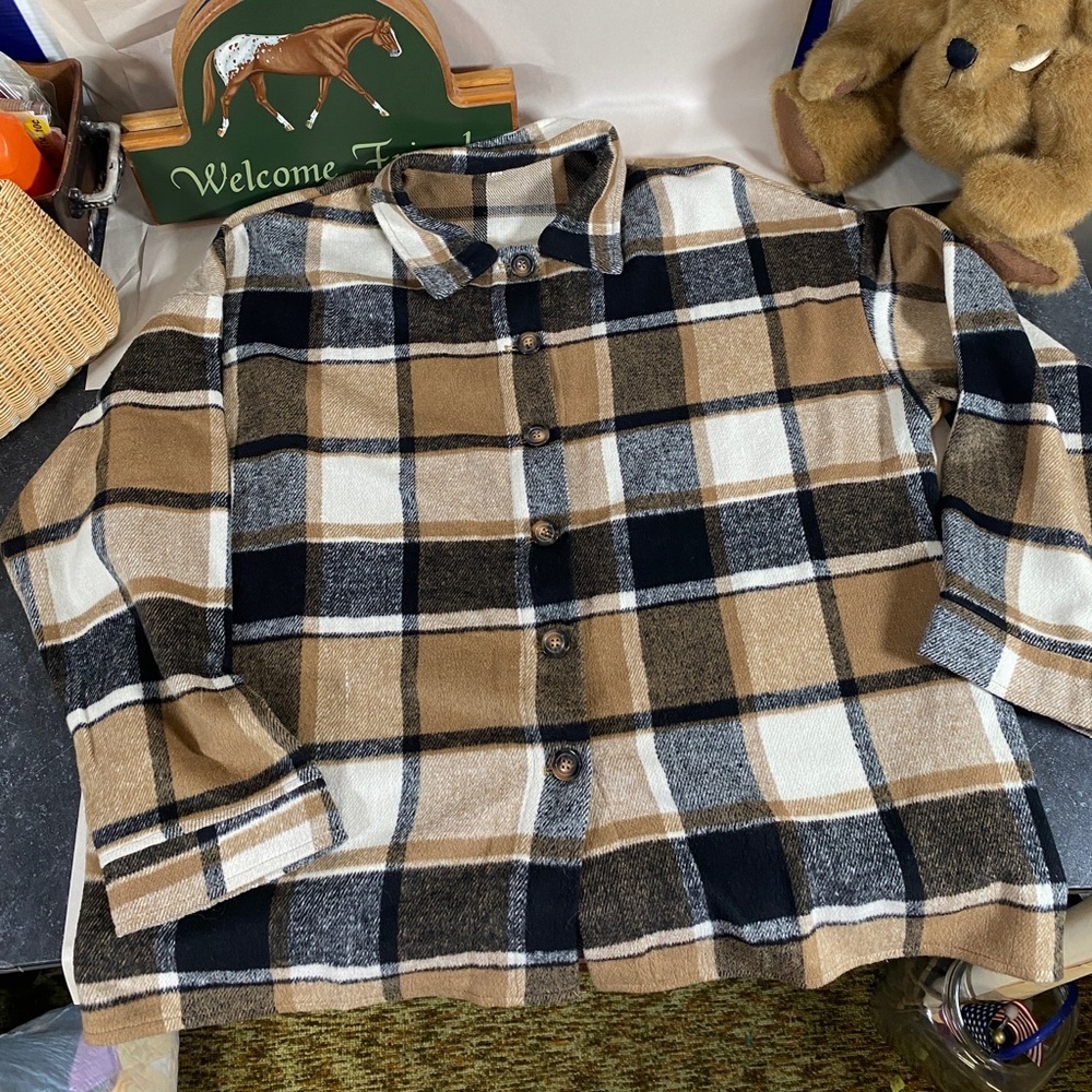 Gorgeous soft Shacket size XXL